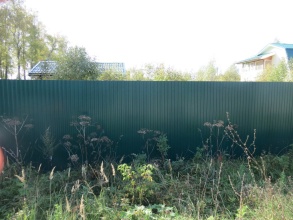 Забор из профнастила с утрамбовкой щебнем 95 метров